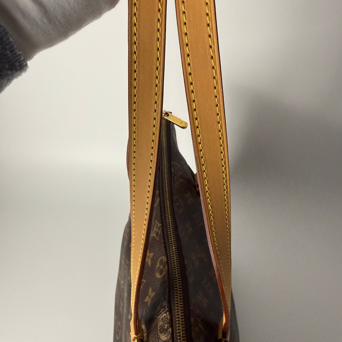 Louis Vuitton Totally