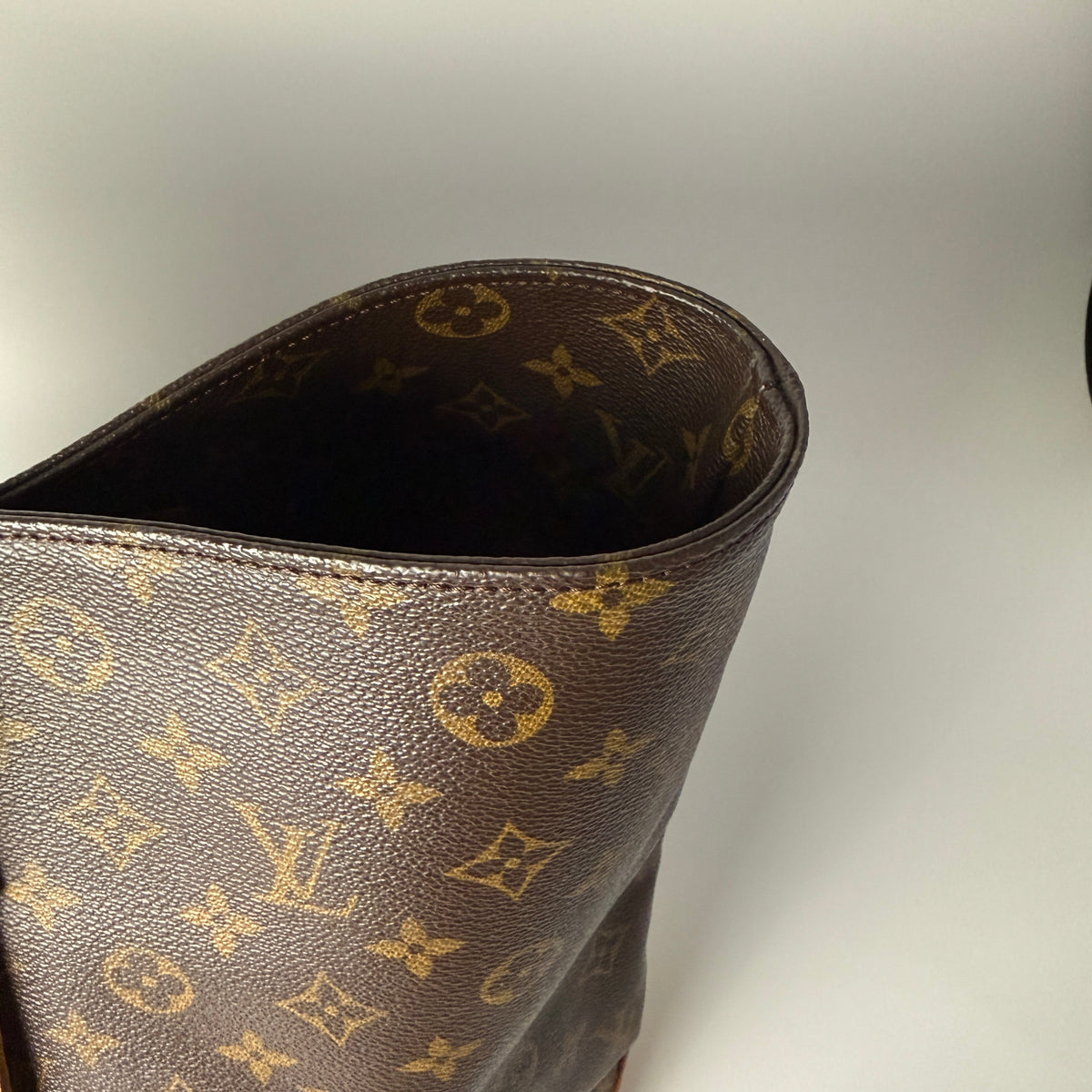 Louis Vuitton Cabas Alto