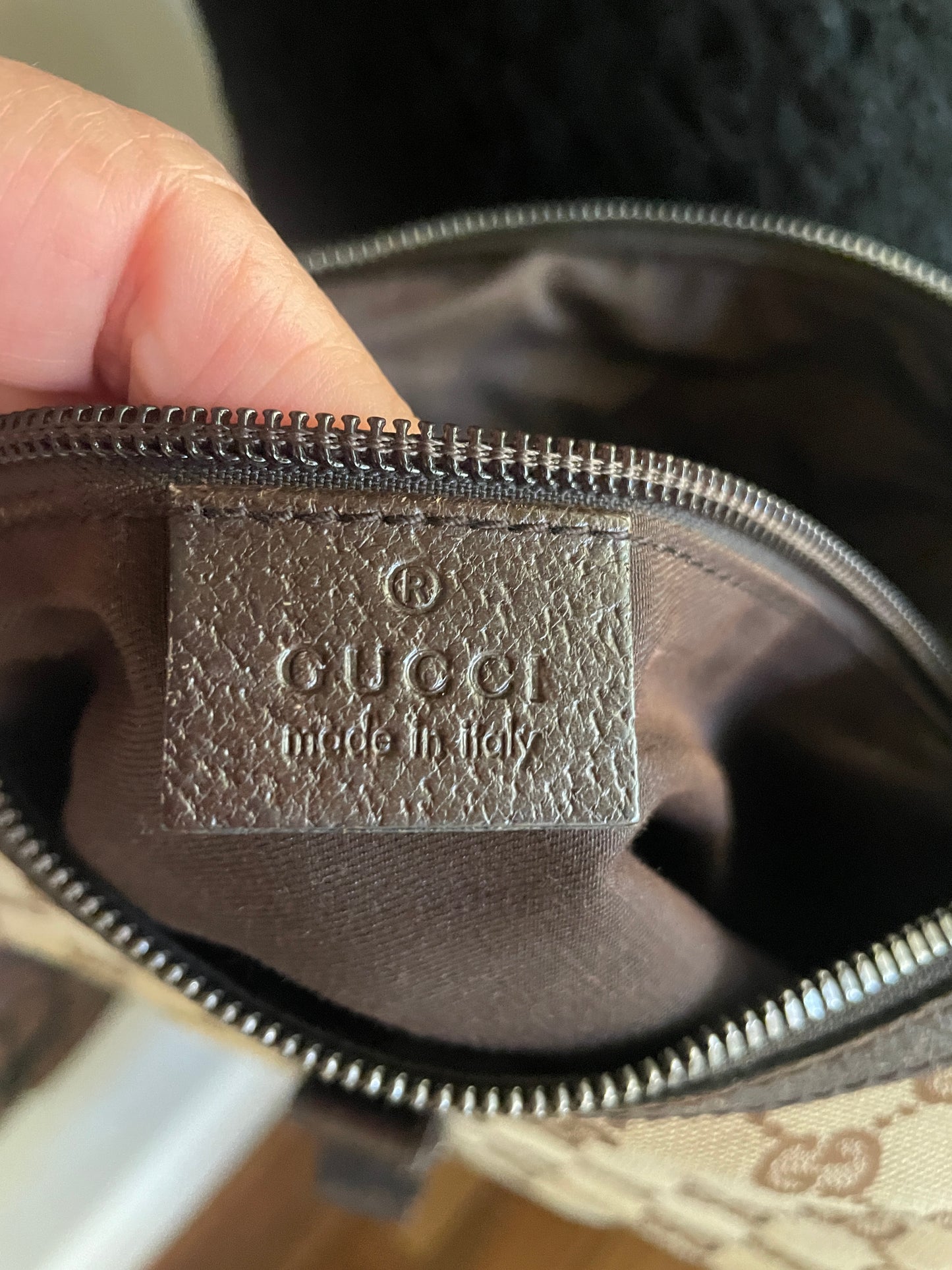 GUCCI GG CROSSBODY