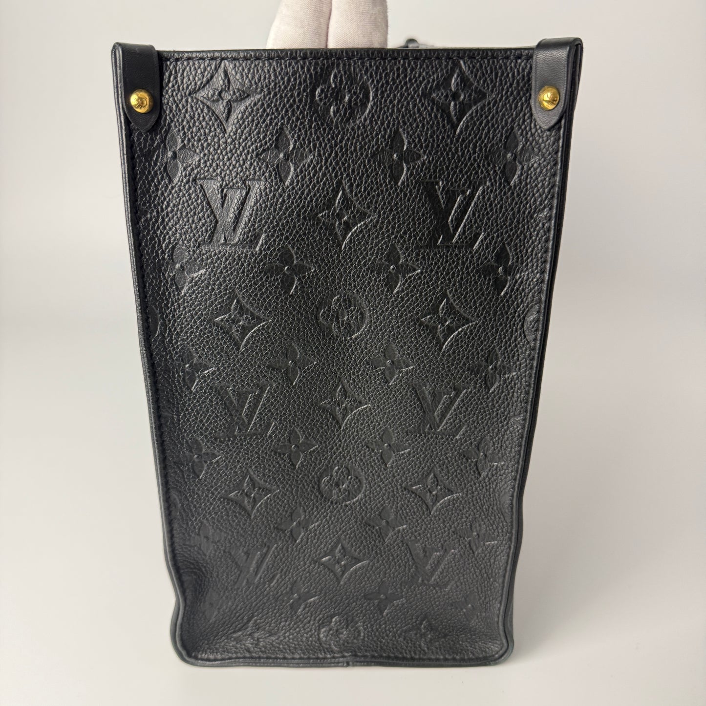 Louis Vuitton OnTheGo