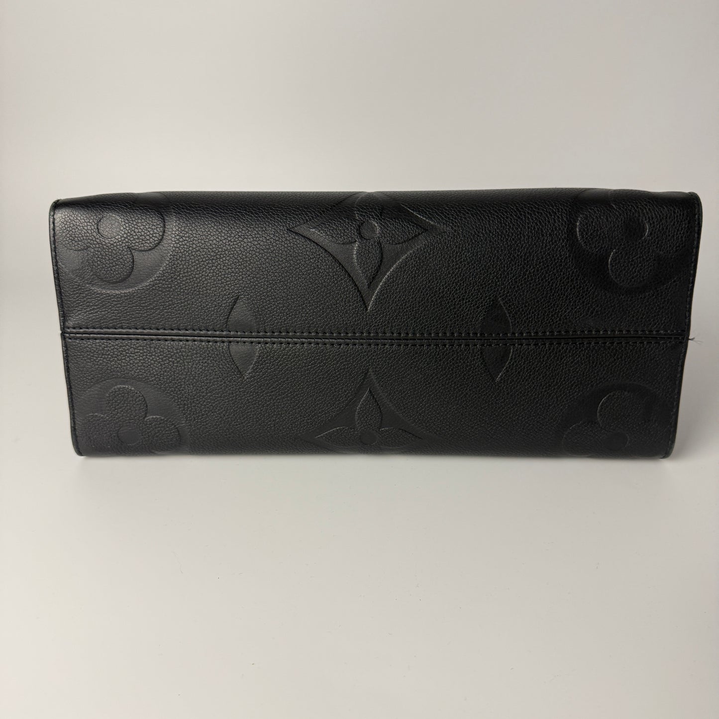 Louis Vuitton OnTheGo