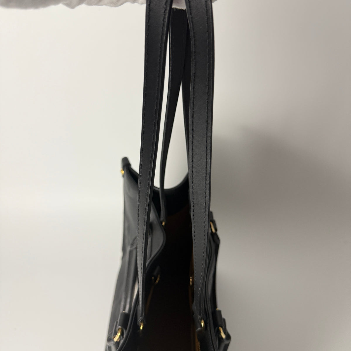 Louis Vuitton OnTheGo