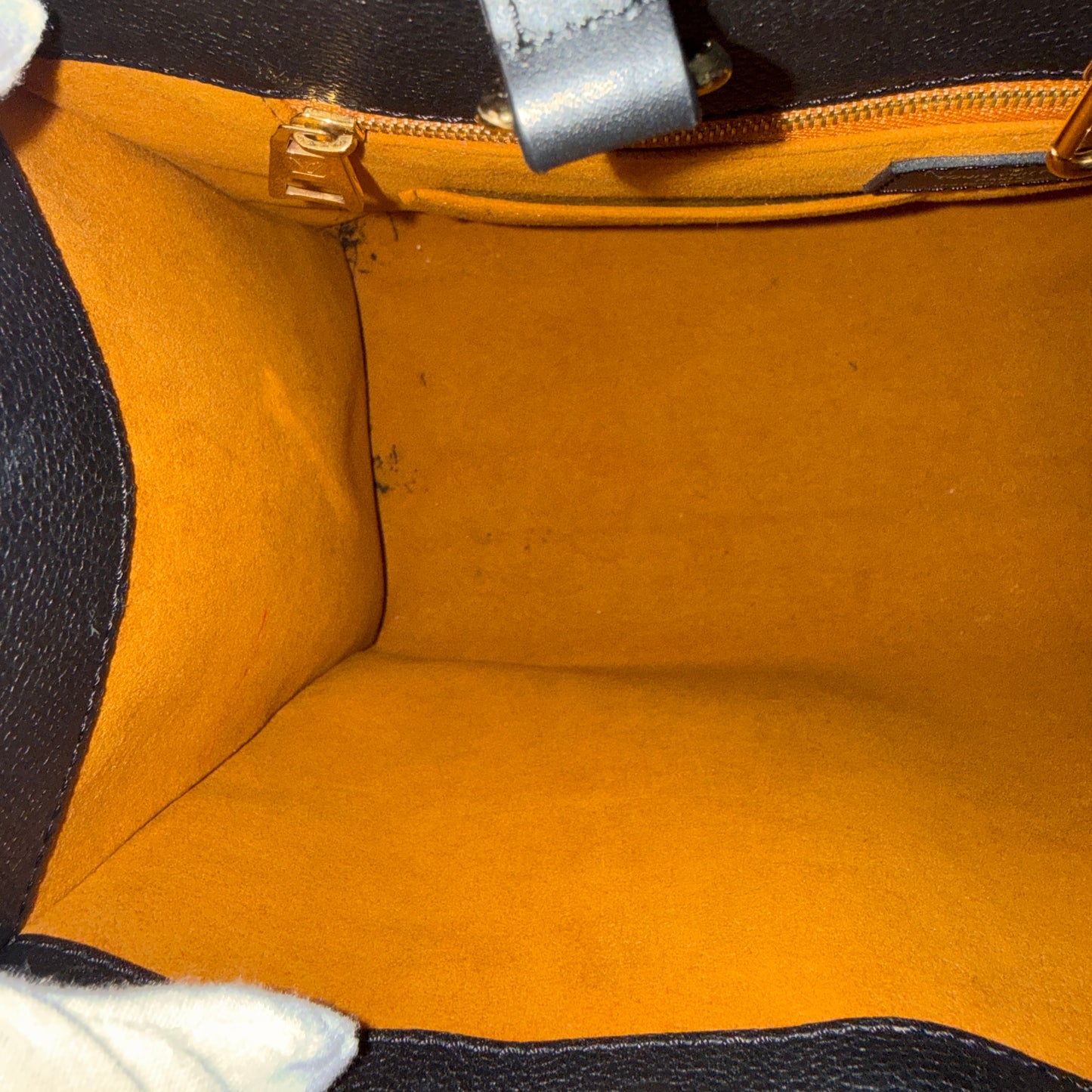 Louis Vuitton OnTheGo