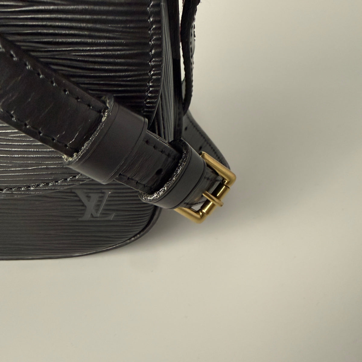 Louis Vuitton Saint Cloud