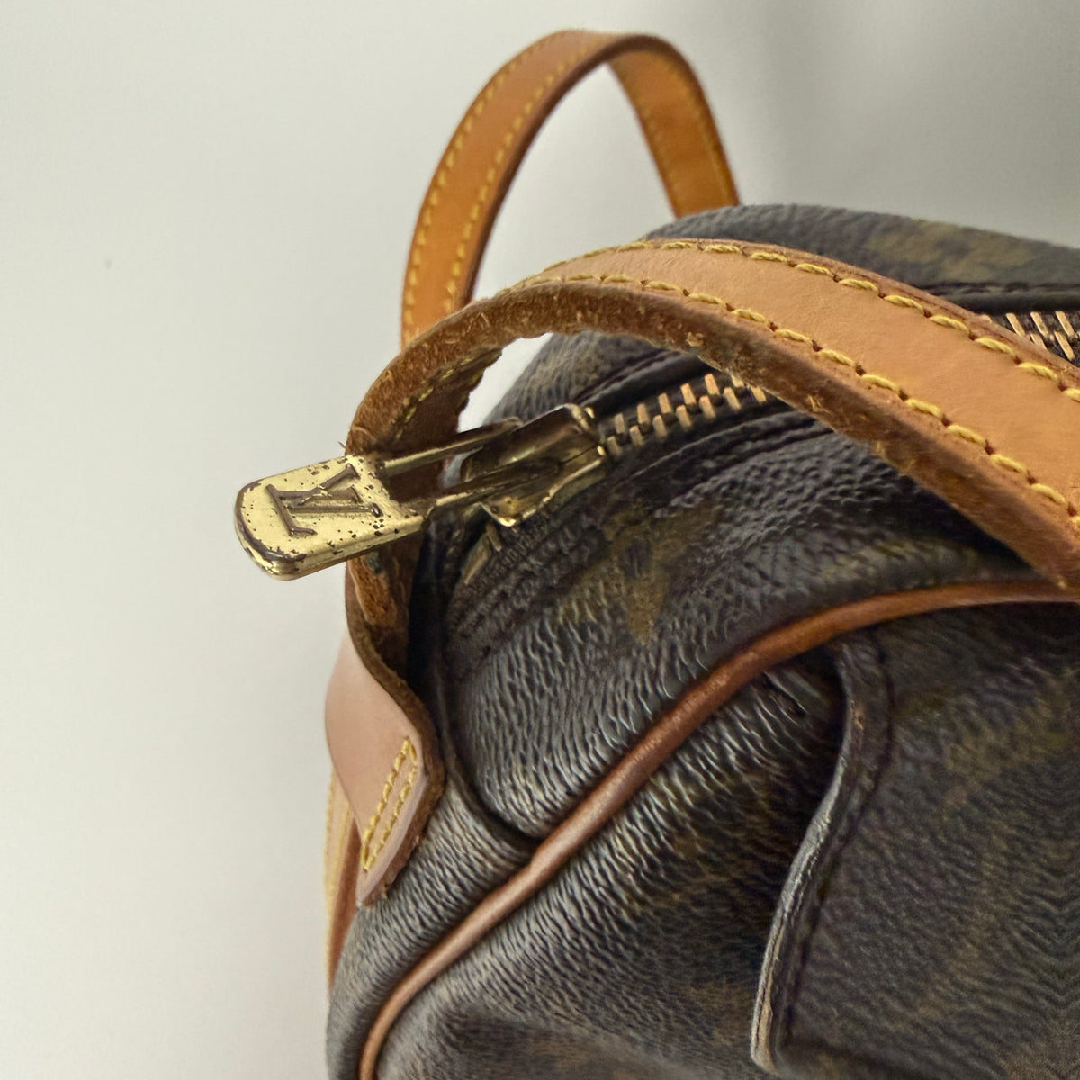 Louis Vuitton Jeune Fille