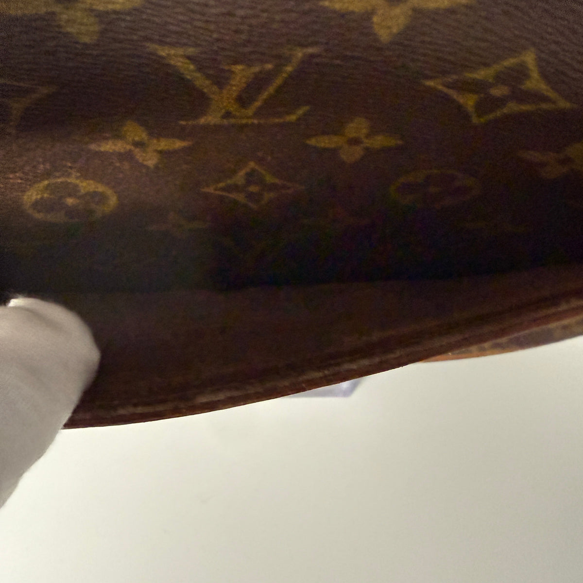 Louis Vuitton Jeune Fille