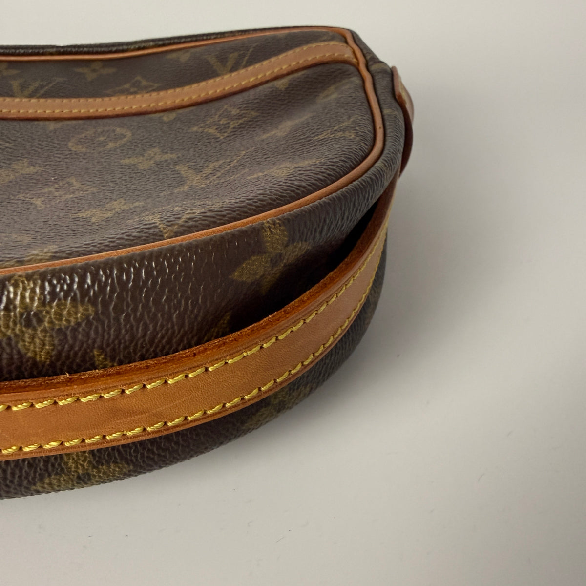 Louis Vuitton Jeune Fille