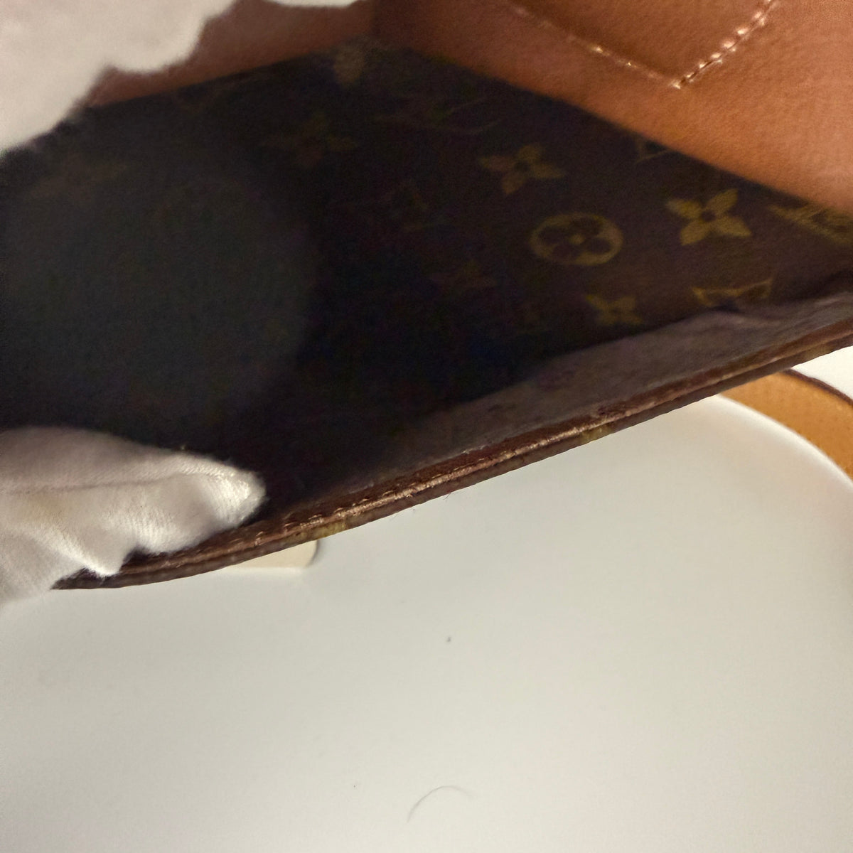 Louis Vuitton Jeune Fille