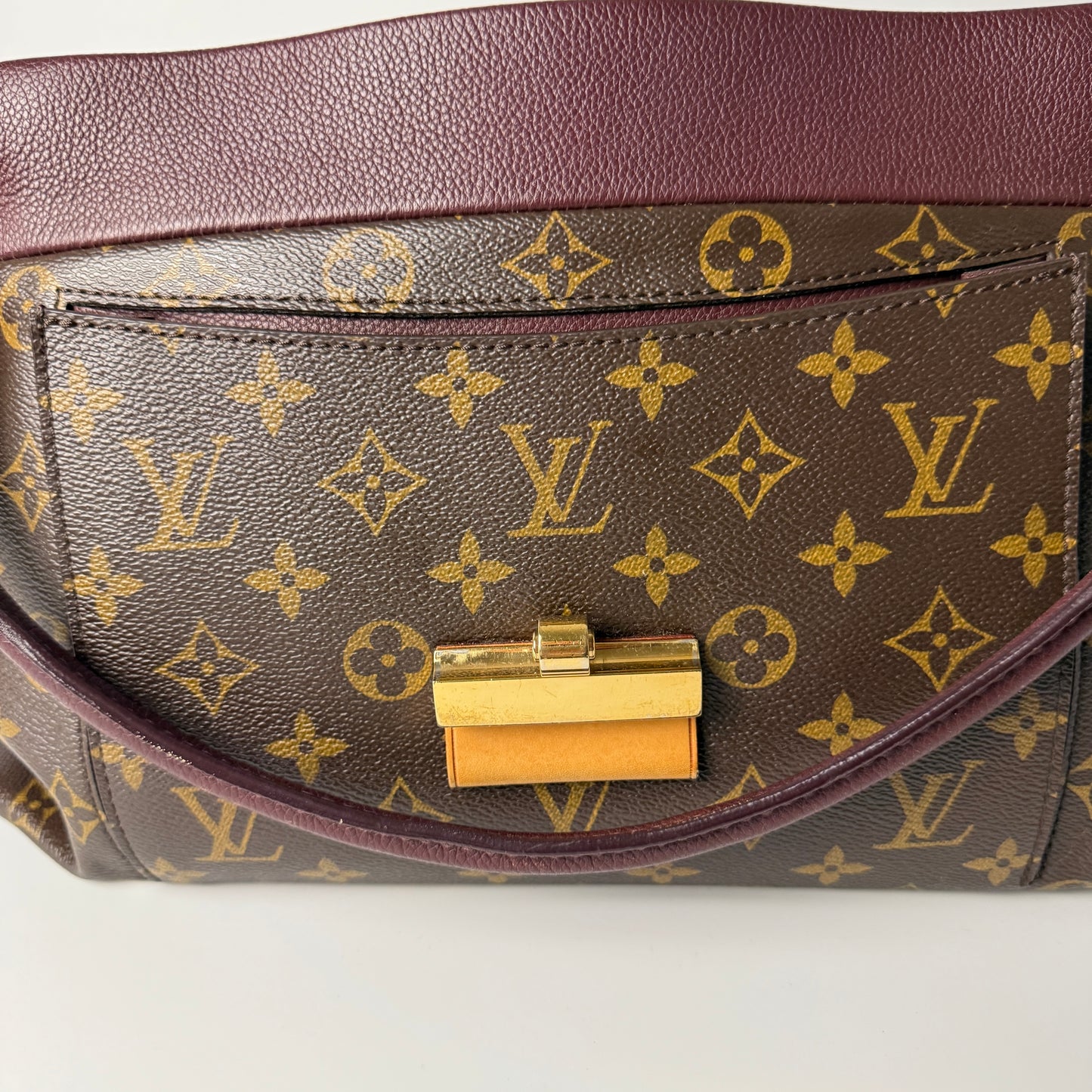 Louis Vuitton Olympe
