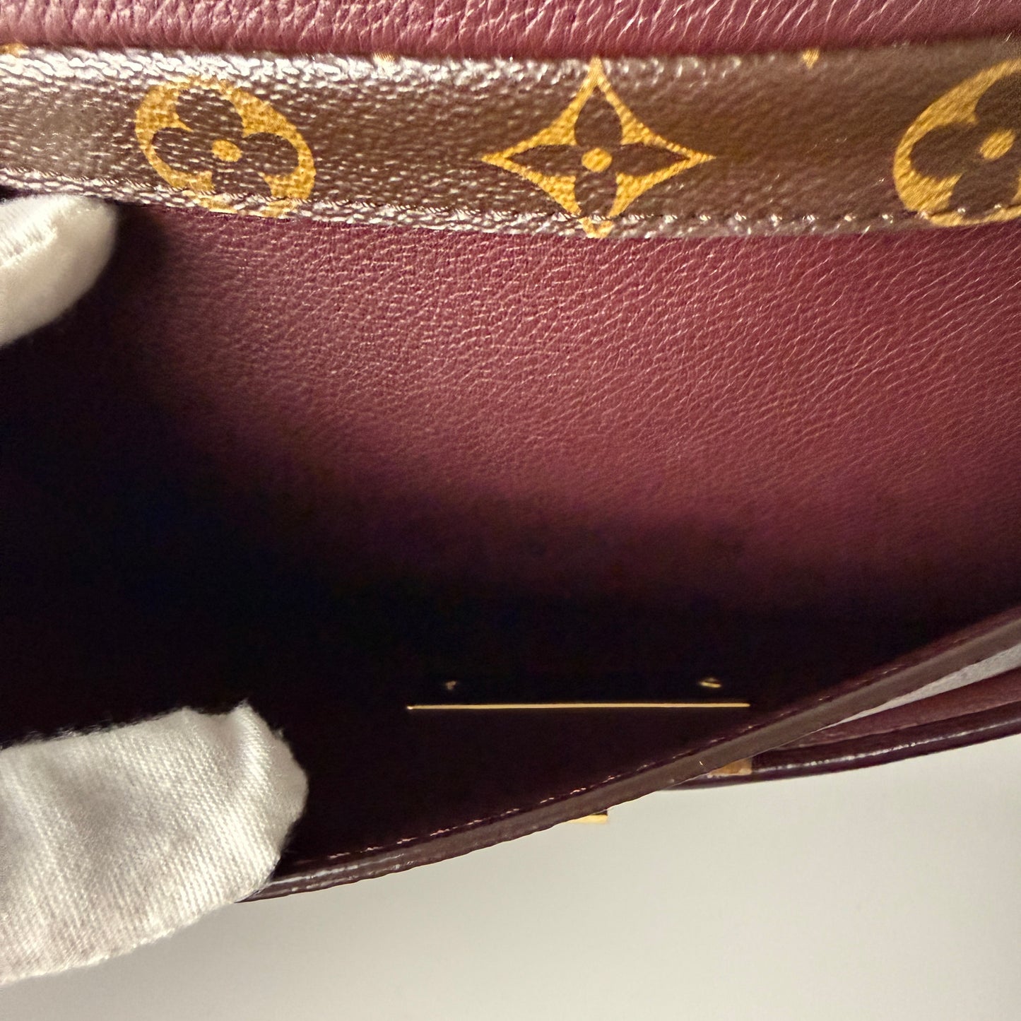 Louis Vuitton Olympe