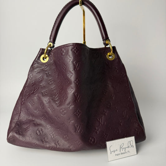 Louis Vuitton Artsy