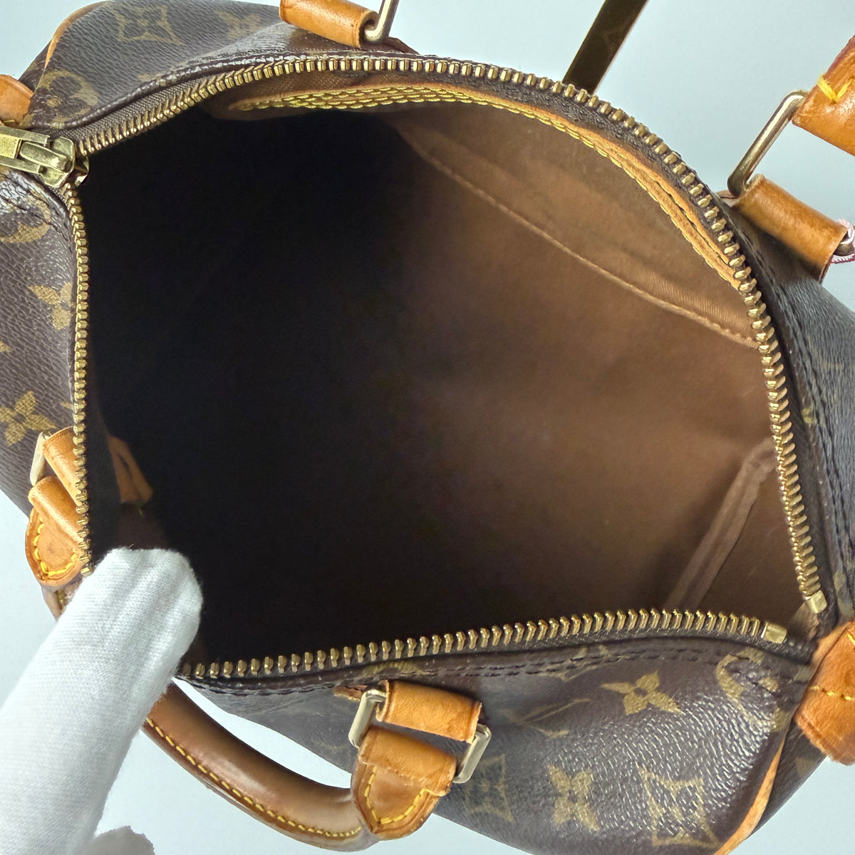 Louis Vuitton Speedy 25