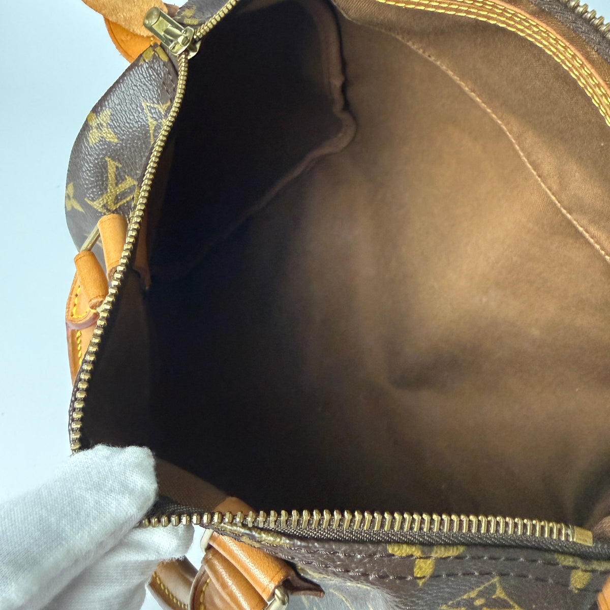 Louis Vuitton Speedy 30