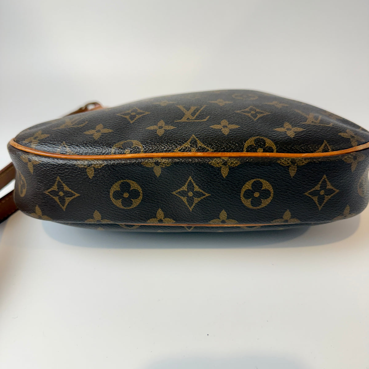Louis Vuitton Odeon