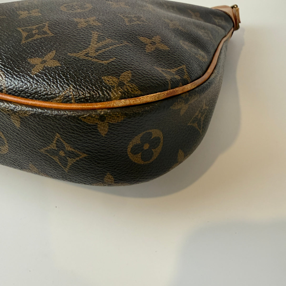 Louis Vuitton Odeon