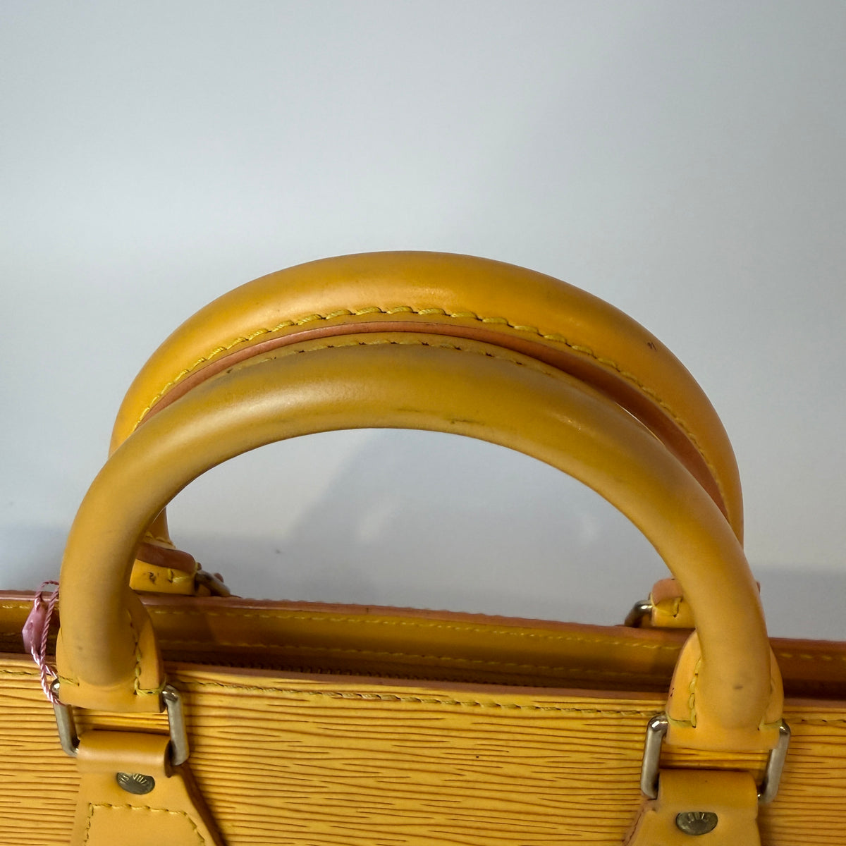 Louis Vuitton Sac Triangle