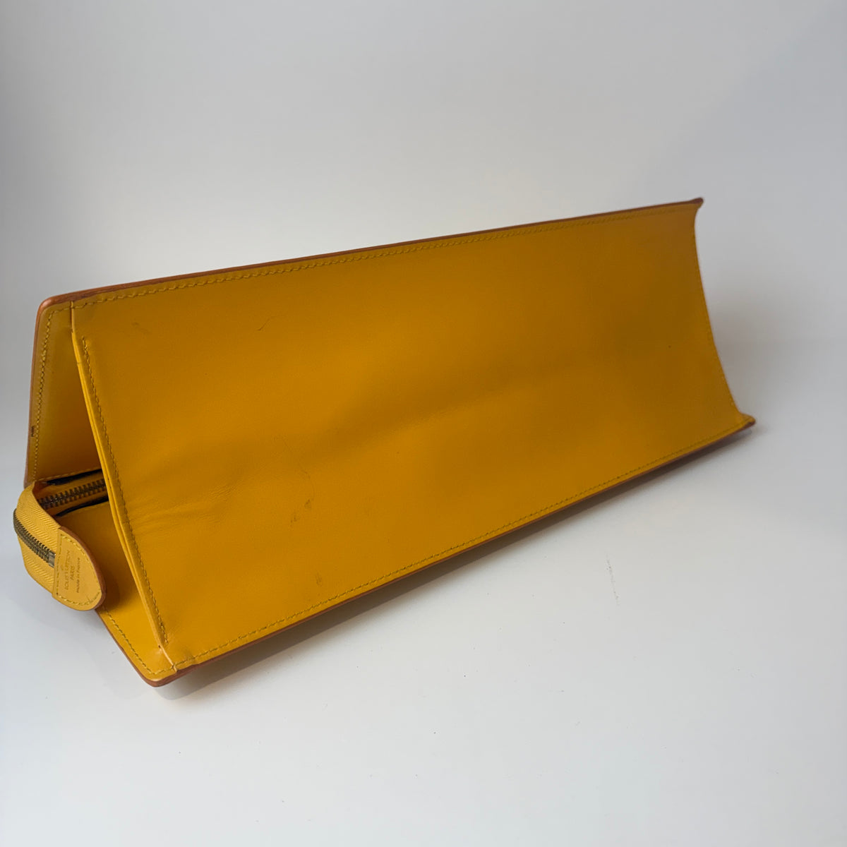 Louis Vuitton Sac Triangle