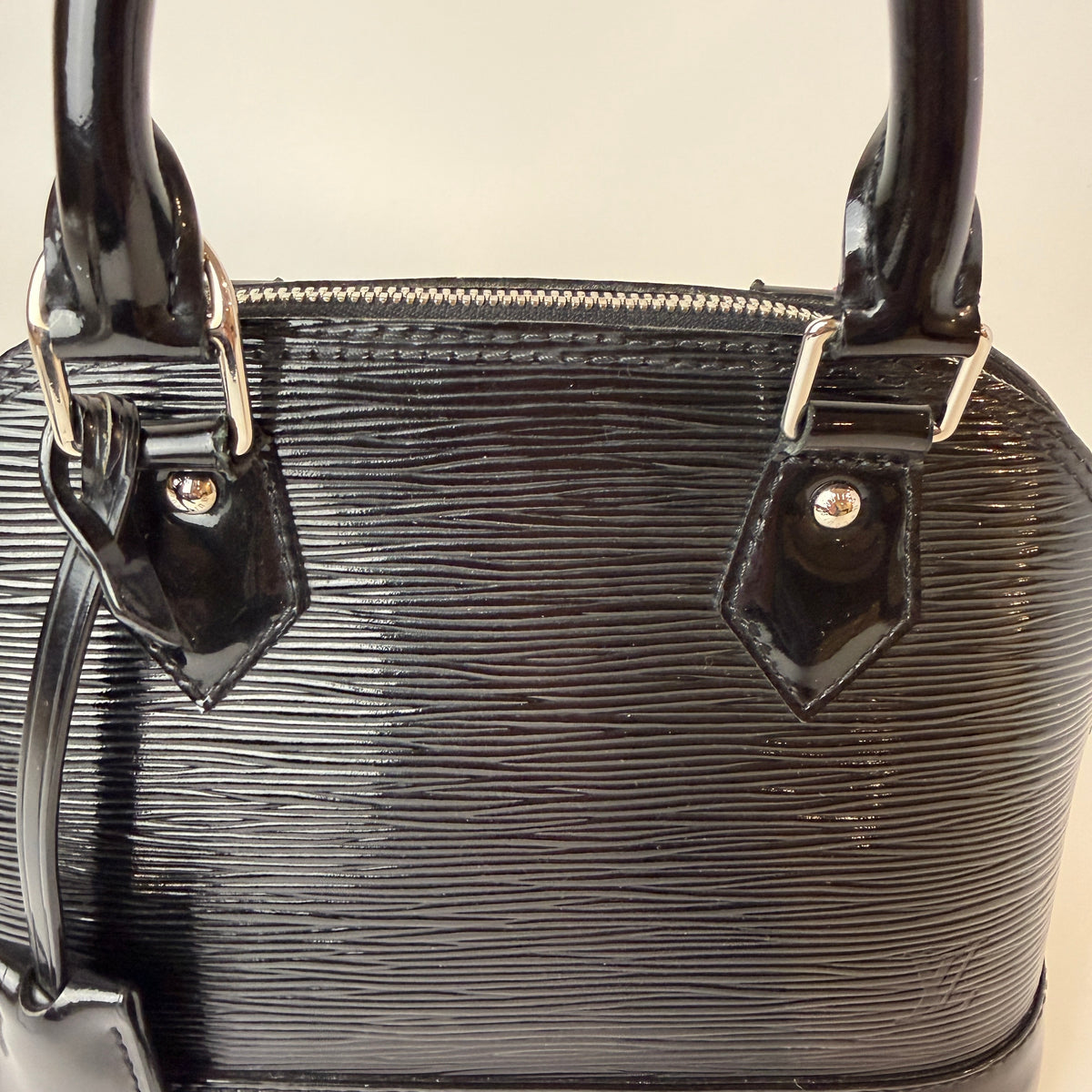 Louis Vuitton Alma BB