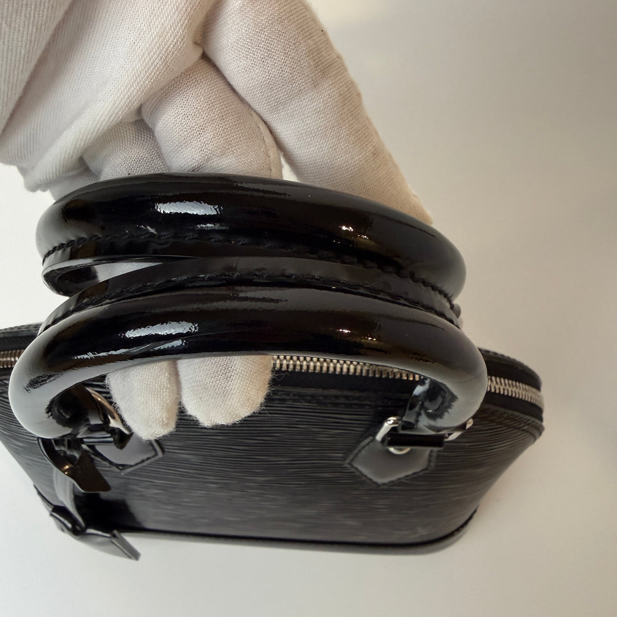 Louis Vuitton Alma BB