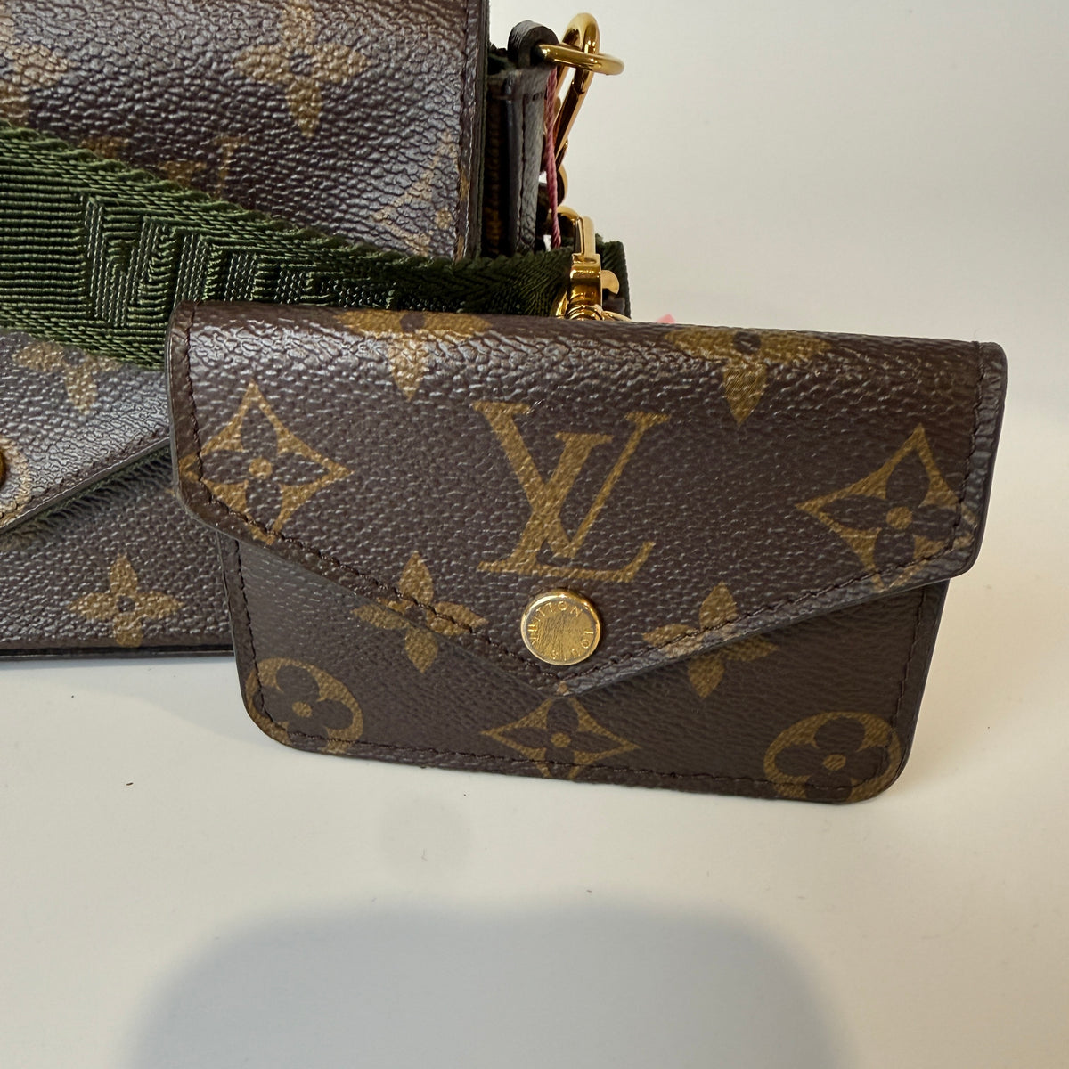 Louis Vuitton Felicie Strap & Go