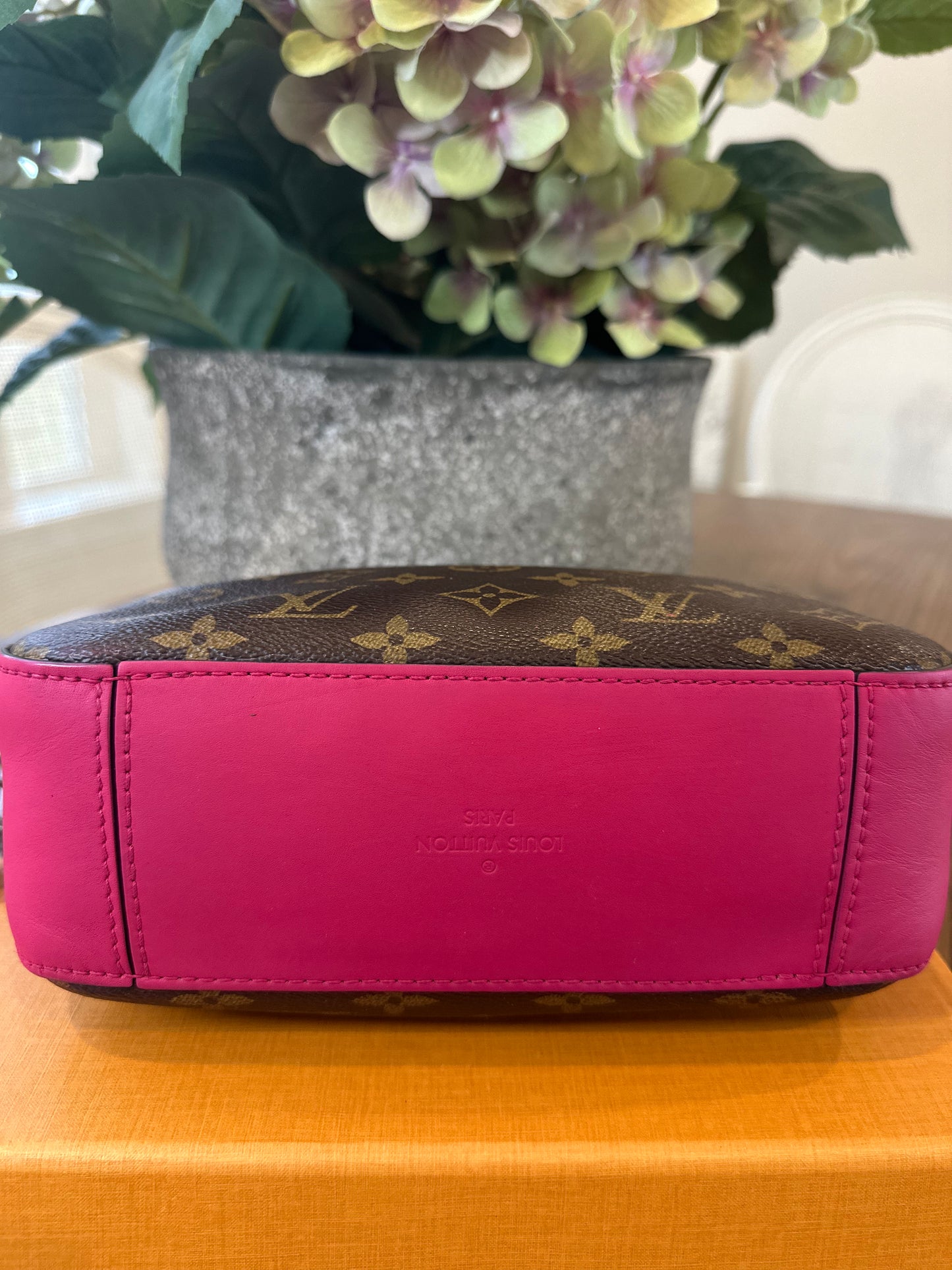 Louis Vuitton Saintonge