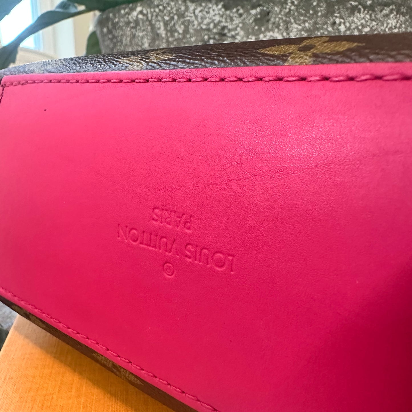 Louis Vuitton Saintonge