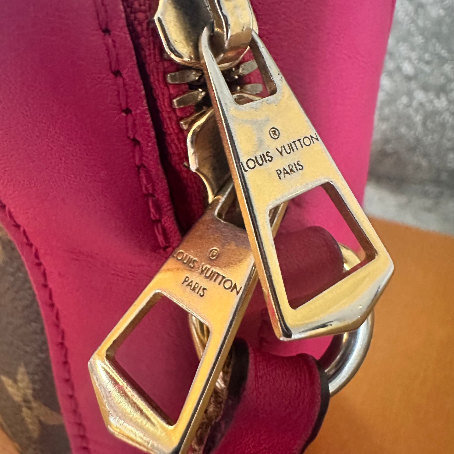 Louis Vuitton Saintonge