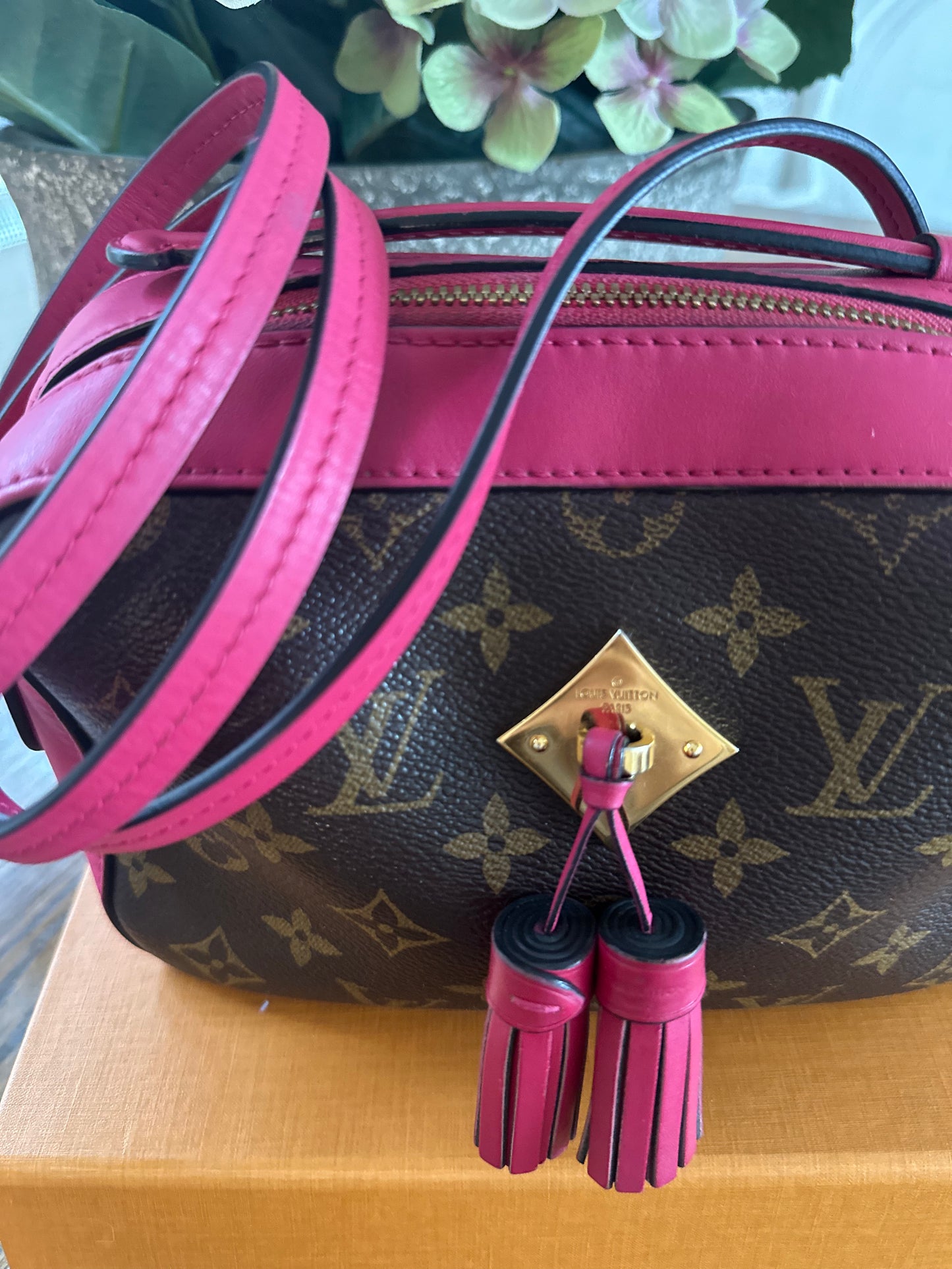 Louis Vuitton Saintonge