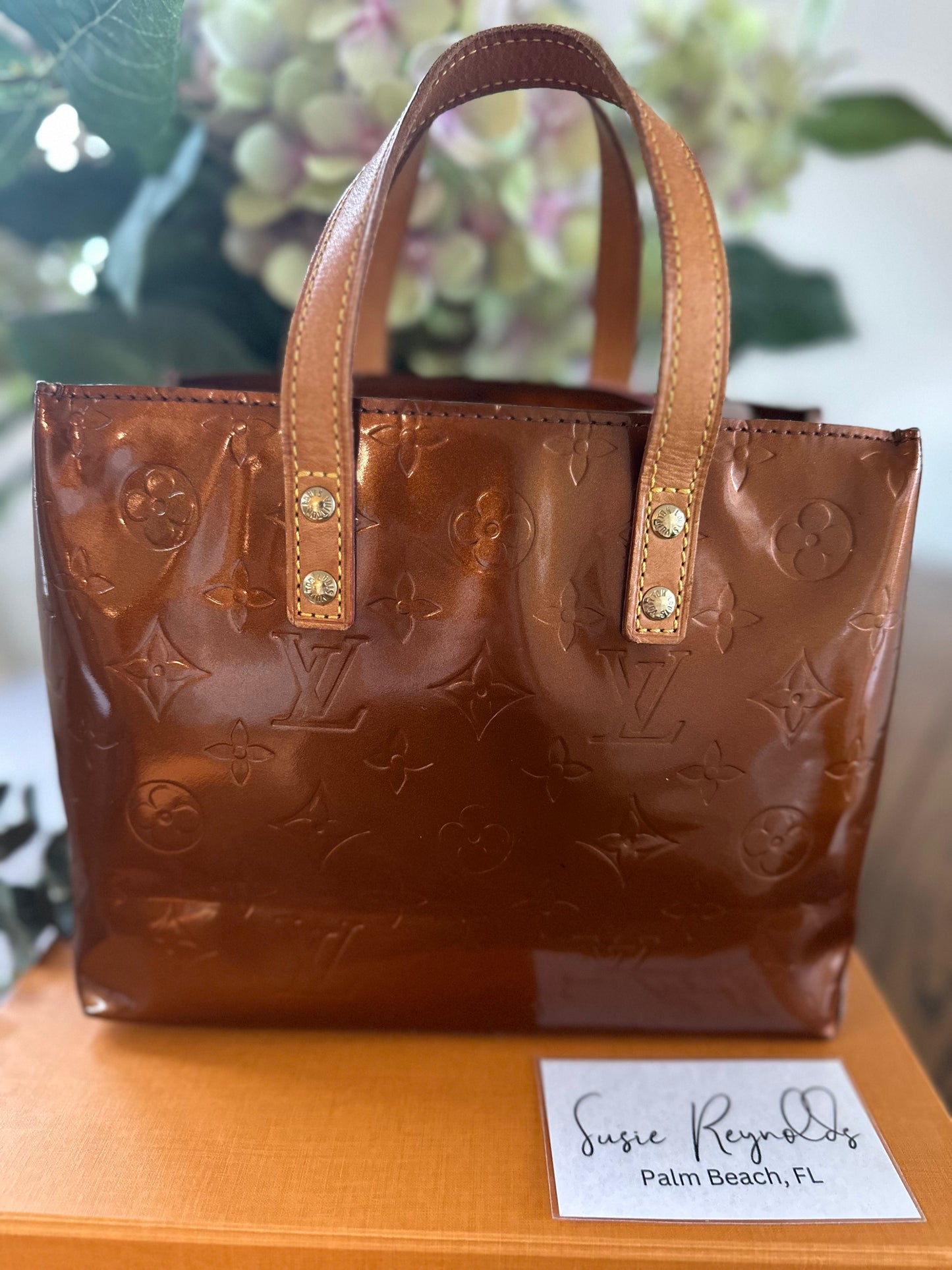 Louis Vuitton Reade