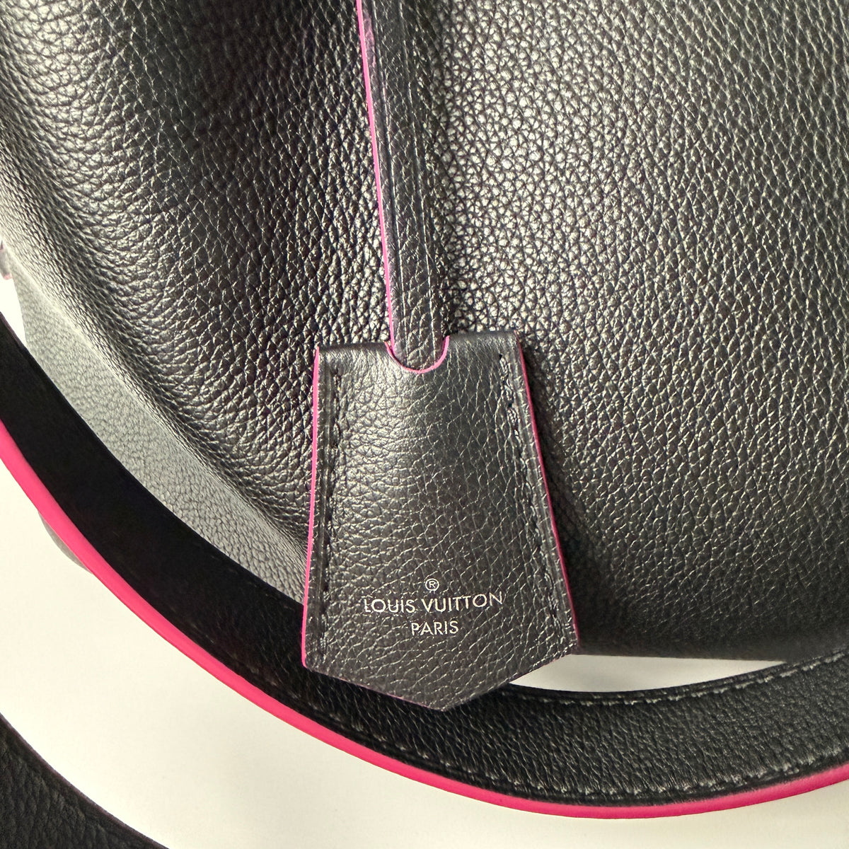 Louis Vuitton LockMe