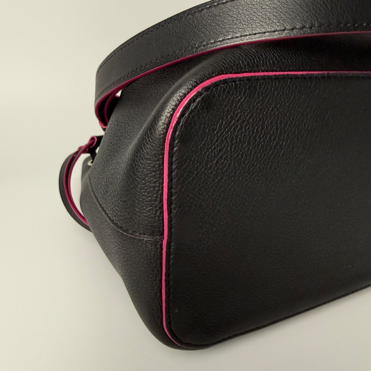 Louis Vuitton LockMe