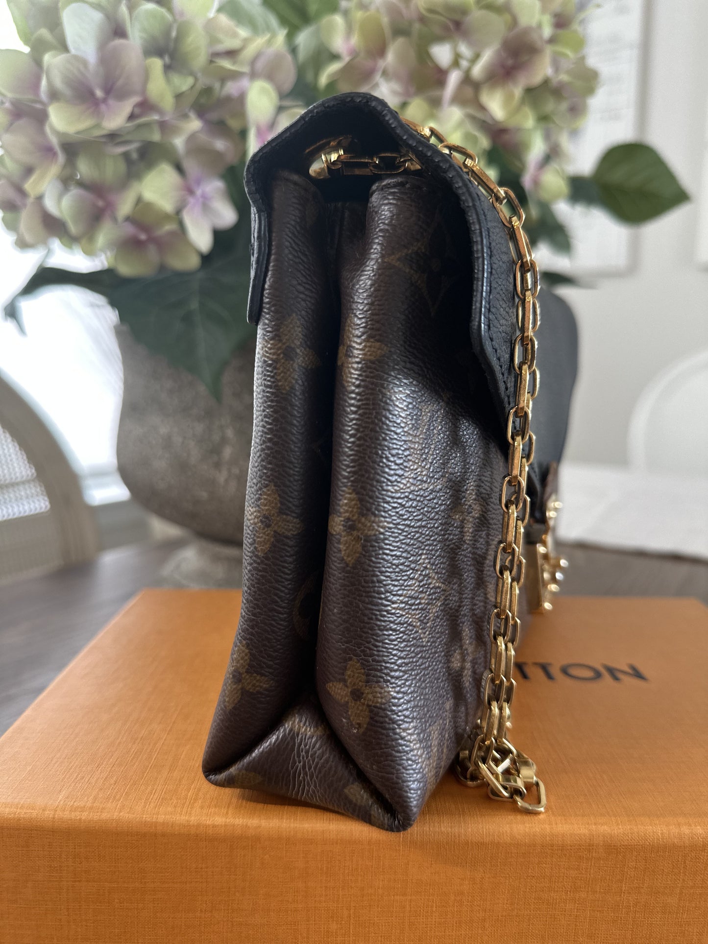 Louis Vuitton Chain Pallas