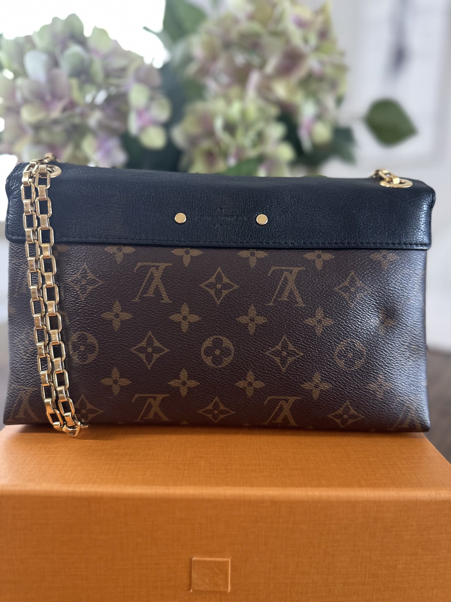 Louis Vuitton Chain Pallas