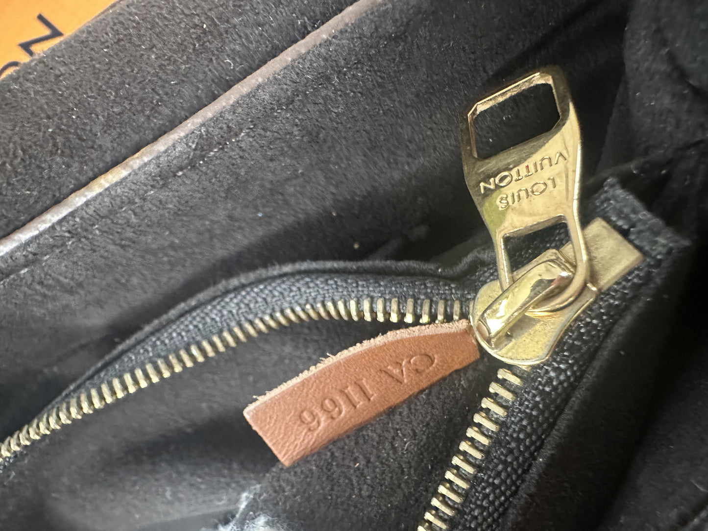 Louis Vuitton Chain Pallas