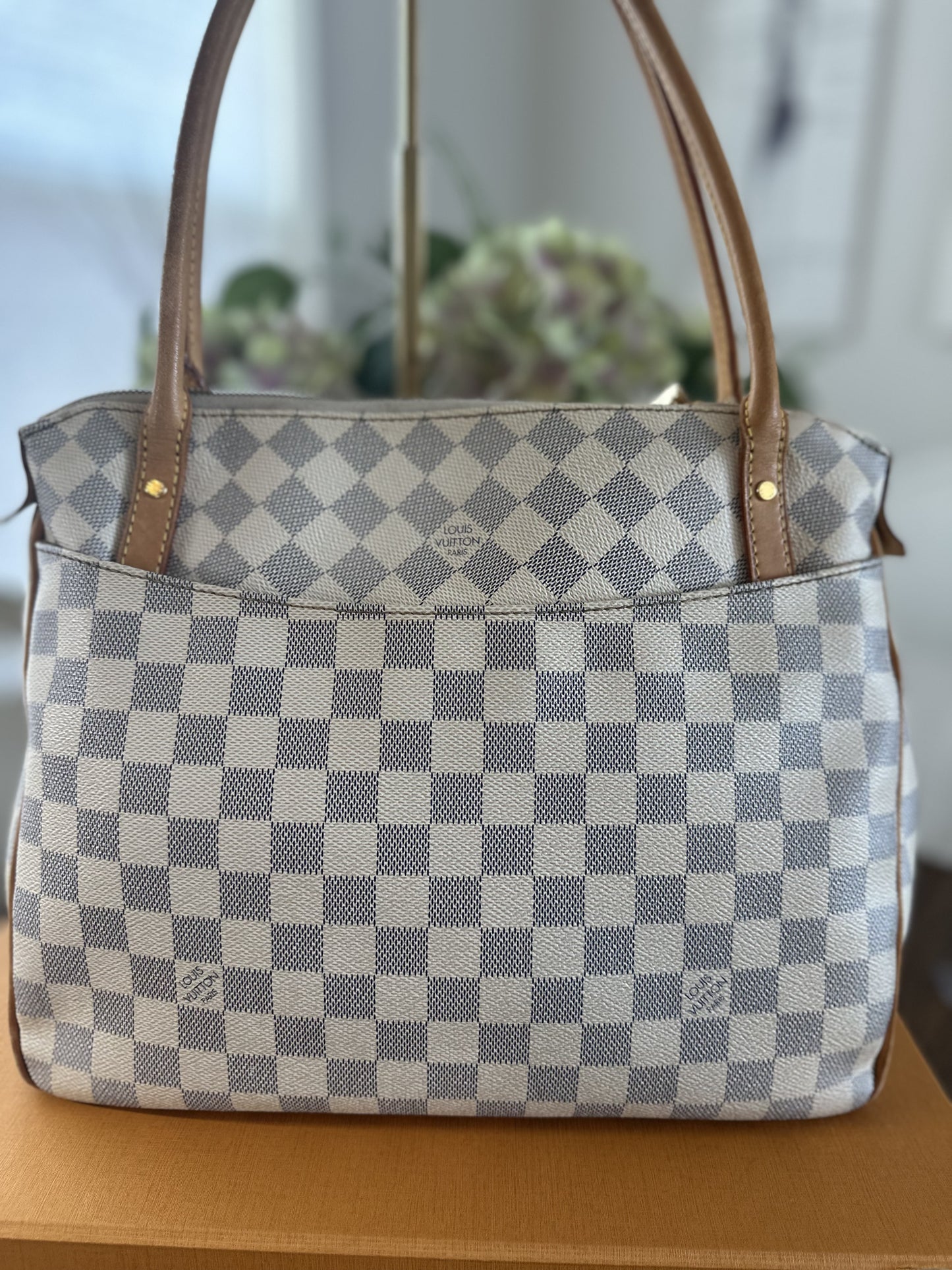 Louis Vuitton Figheri PM