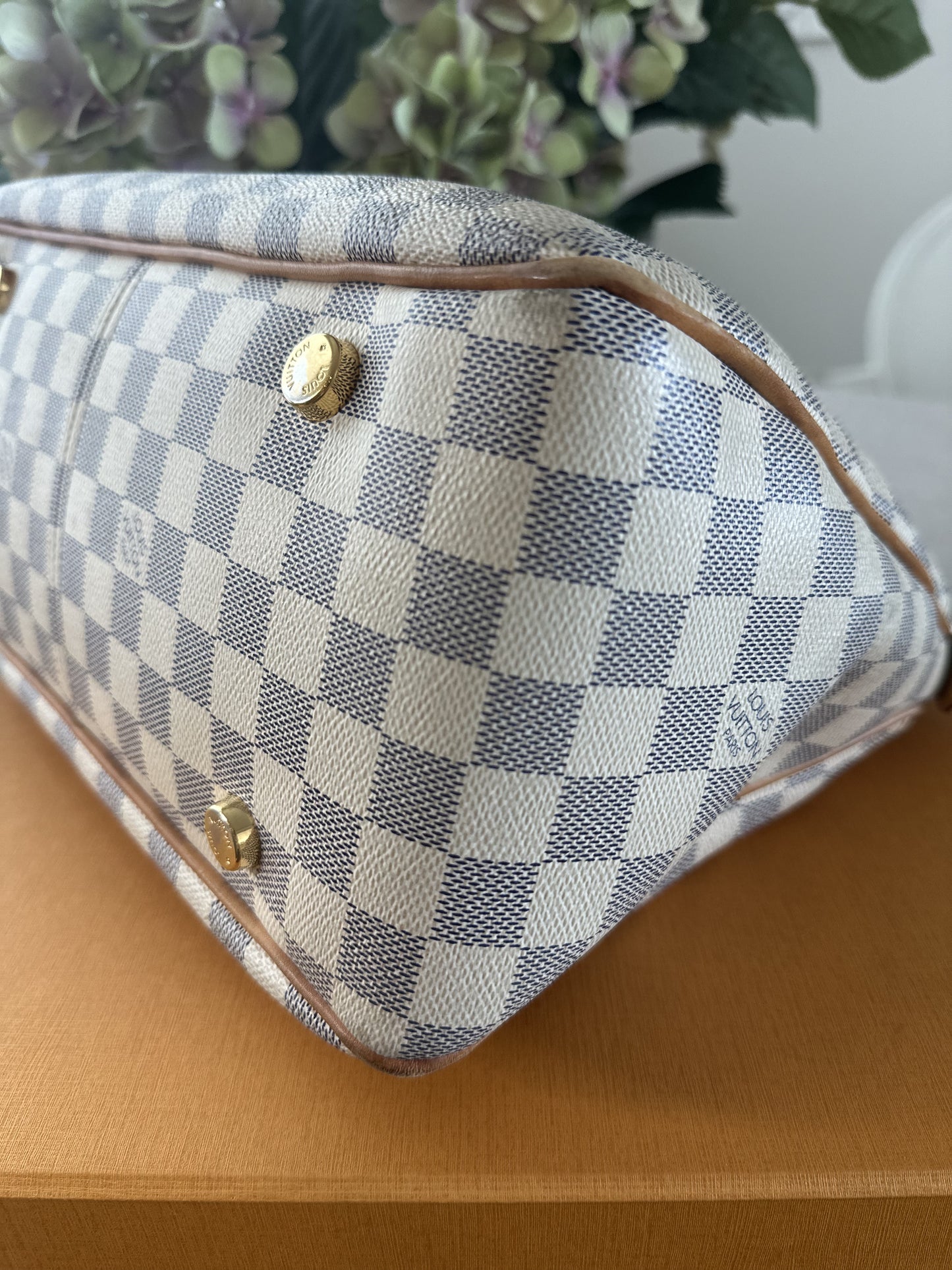 Louis Vuitton Figheri PM
