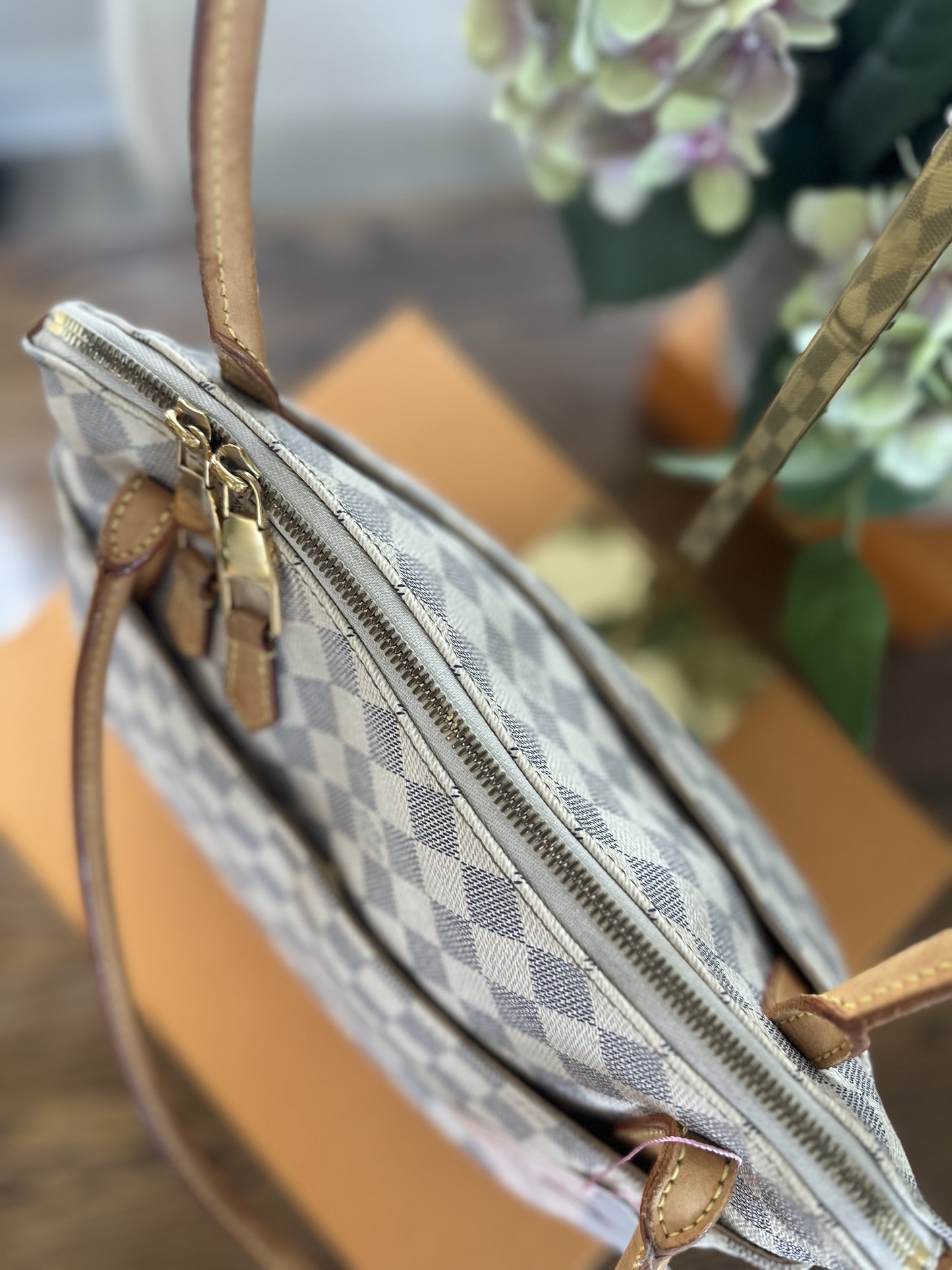 Louis Vuitton Figheri PM