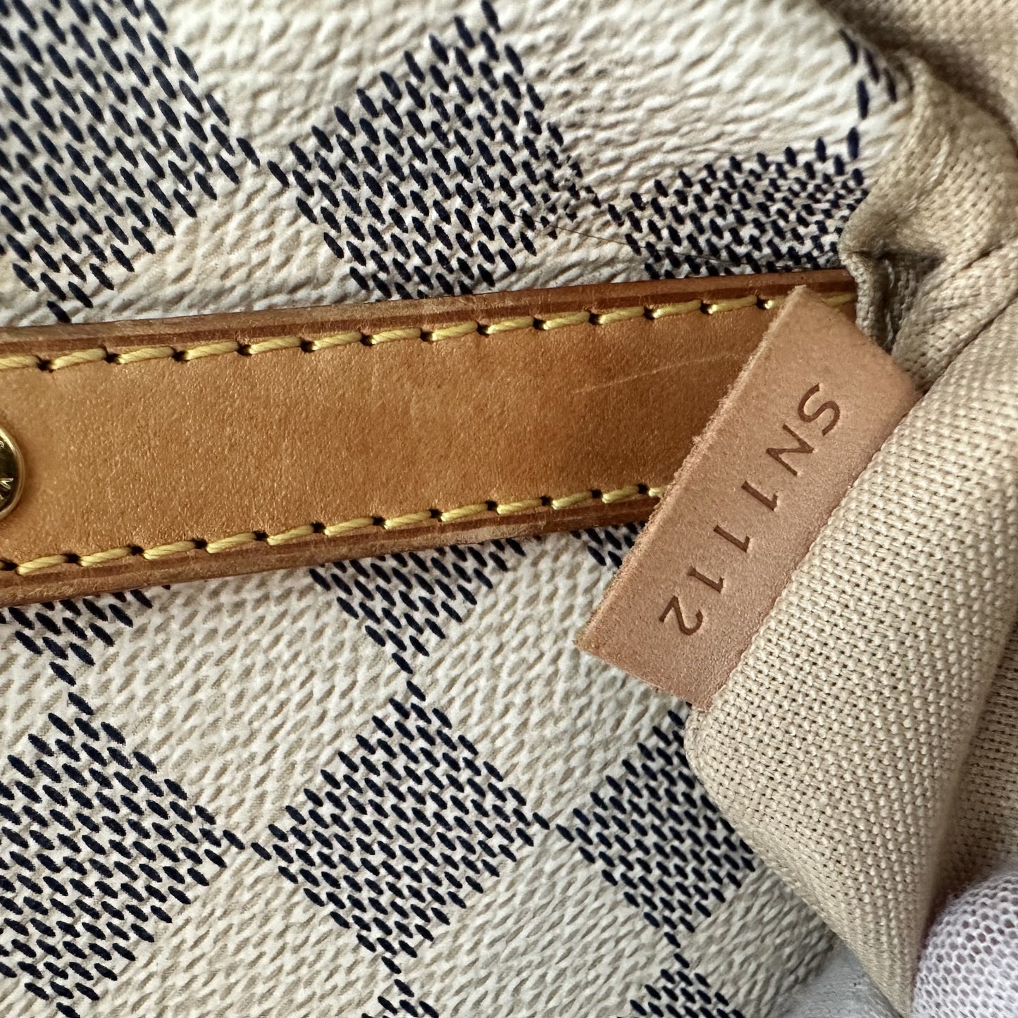 Louis Vuitton Figheri PM