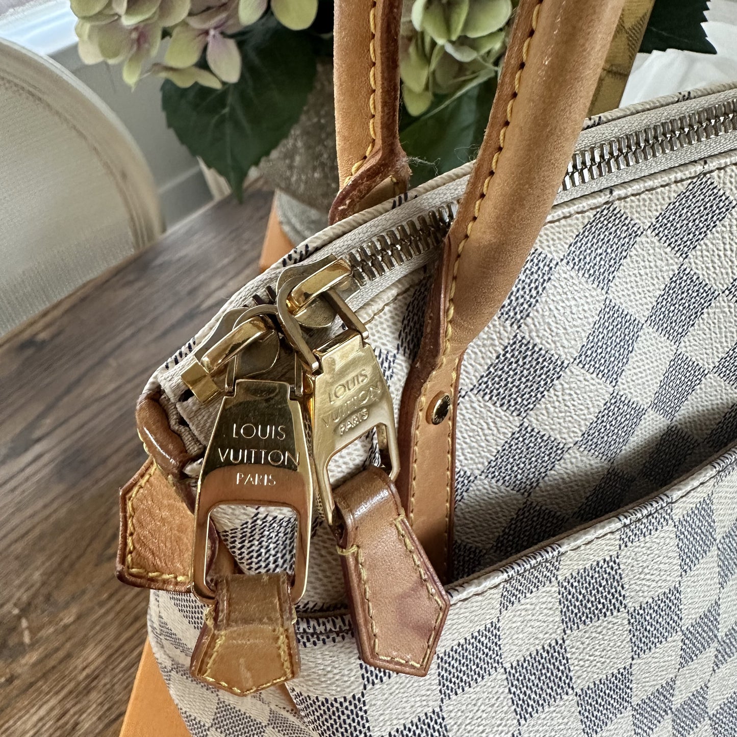 Louis Vuitton Figheri PM