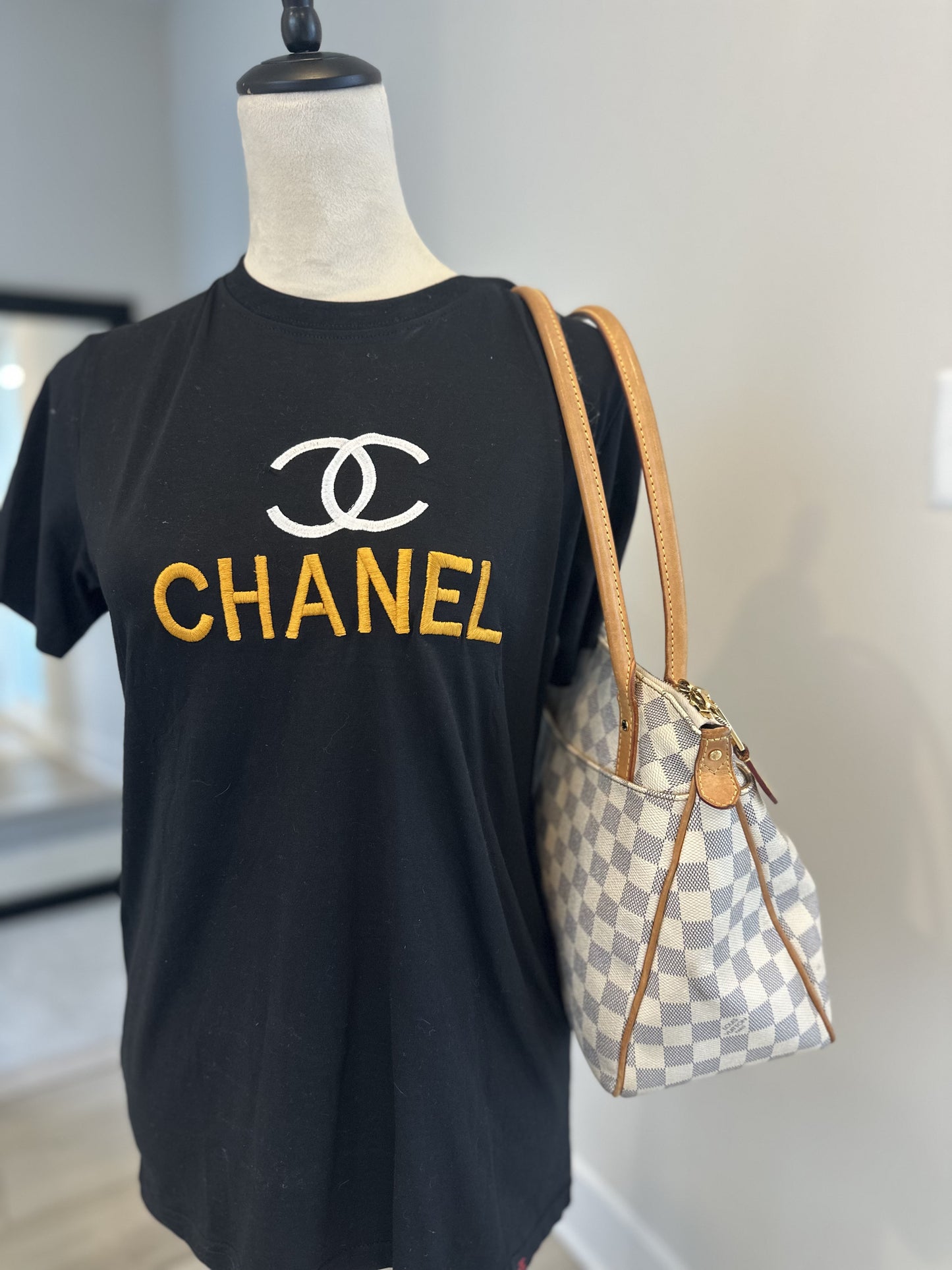 Louis Vuitton Figheri PM