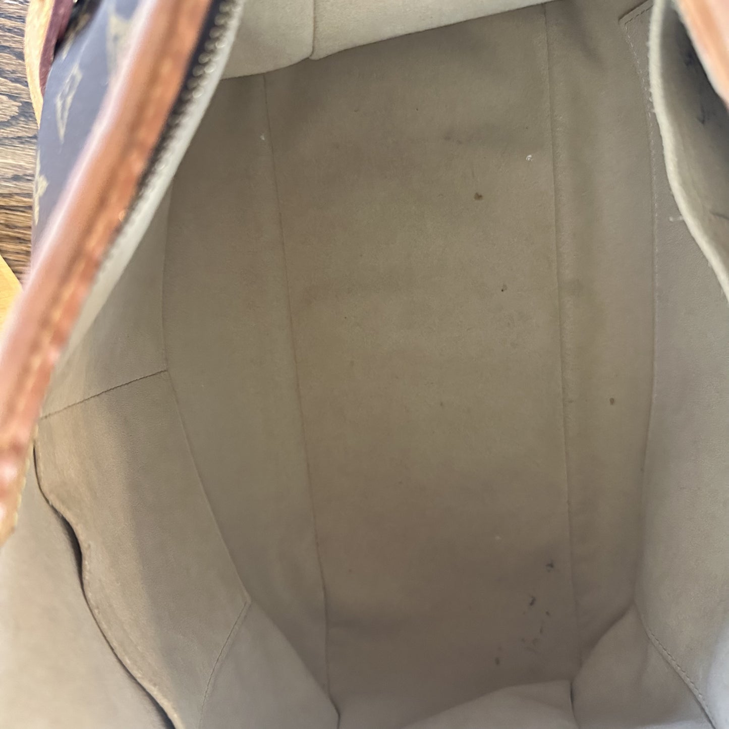 Louis Vuitton Estrella MM