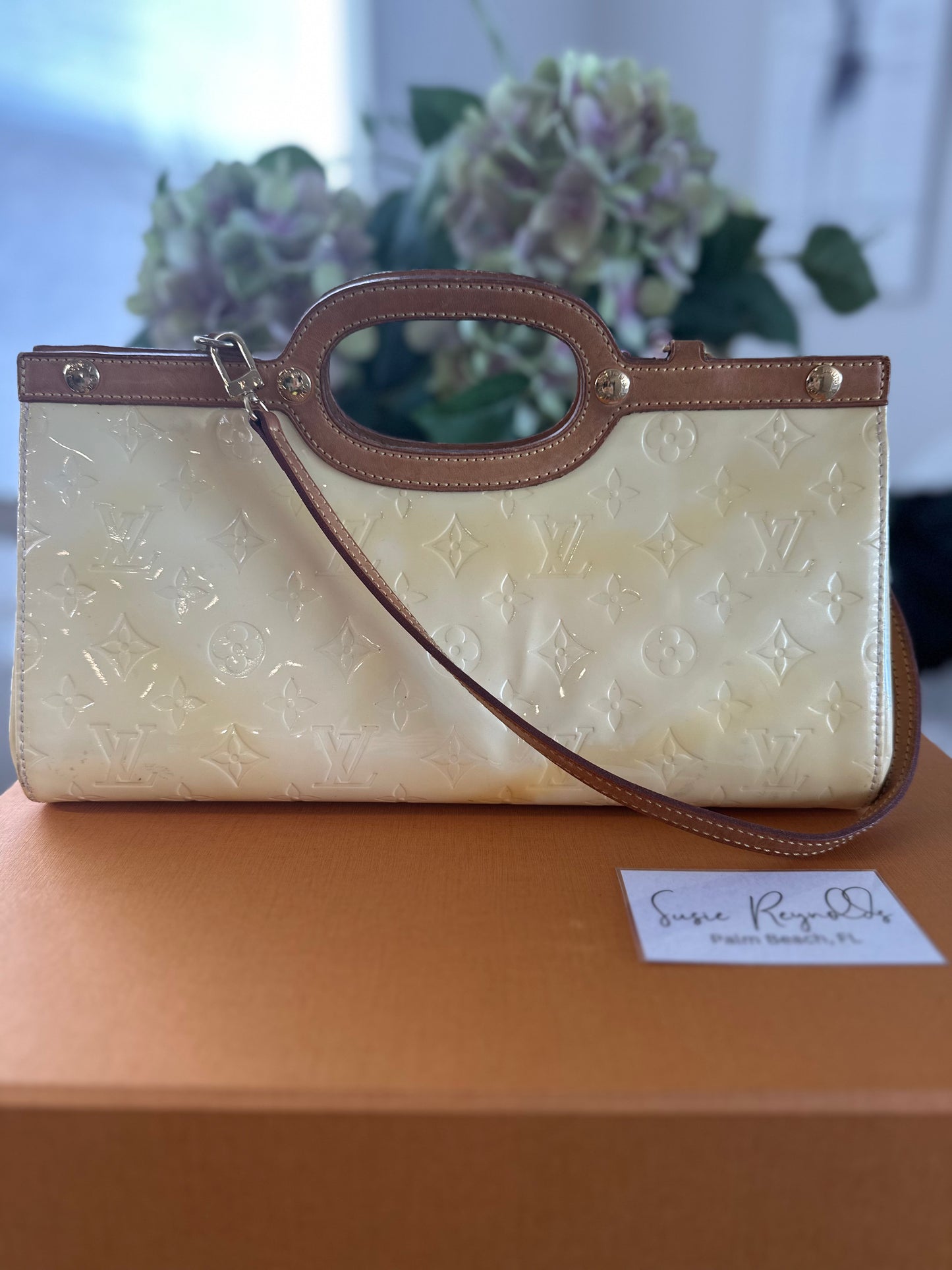 Louis Vuitton Roxbury Drive