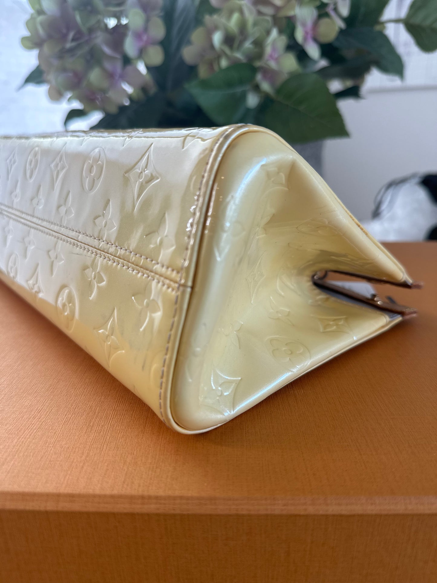 Louis Vuitton Roxbury Drive