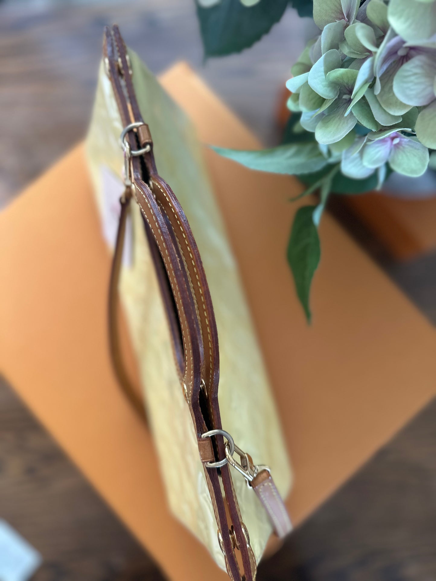 Louis Vuitton Roxbury Drive