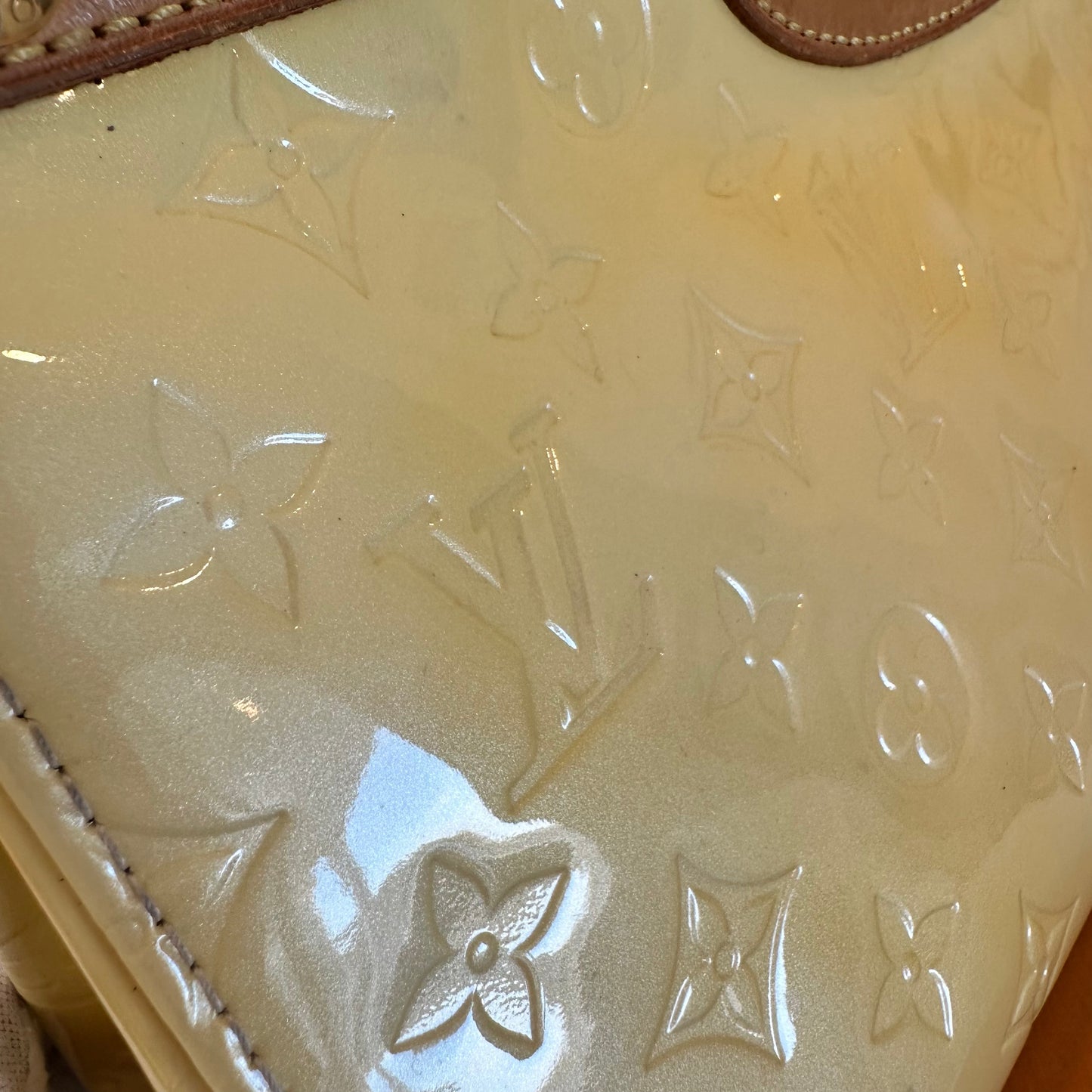 Louis Vuitton Roxbury Drive