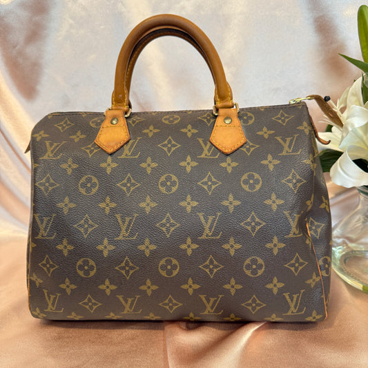 Louis Vuitton Speedy 30