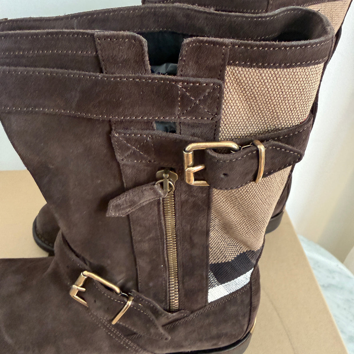 Burberry Novacheck Boots