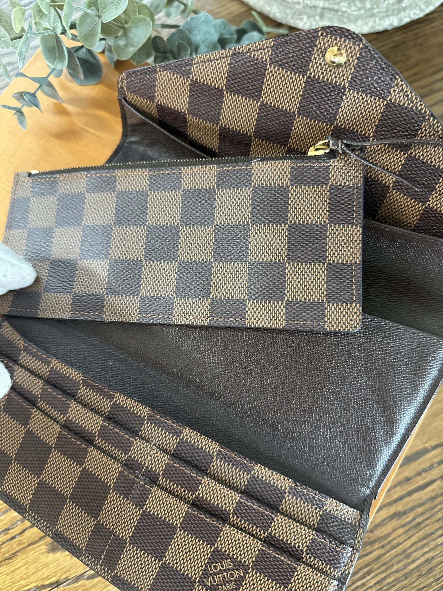 Louis Vuitton Josephine Wallet
