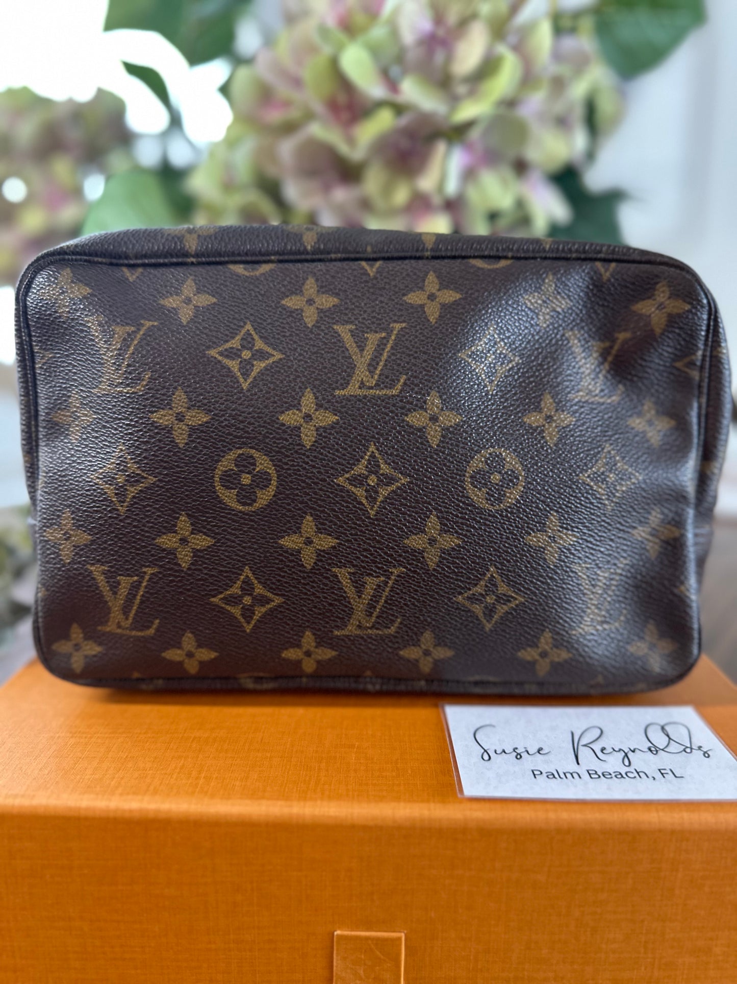 Louis Vuitton Trousse 23