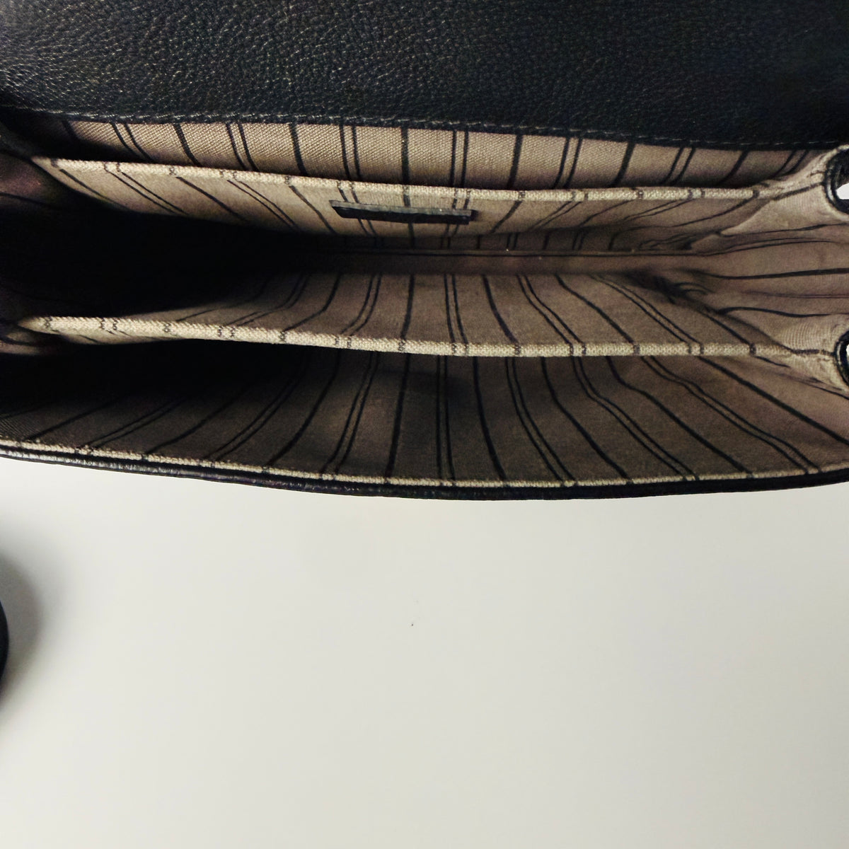Louis Vuitton Pochette Metis Black Empreinte
